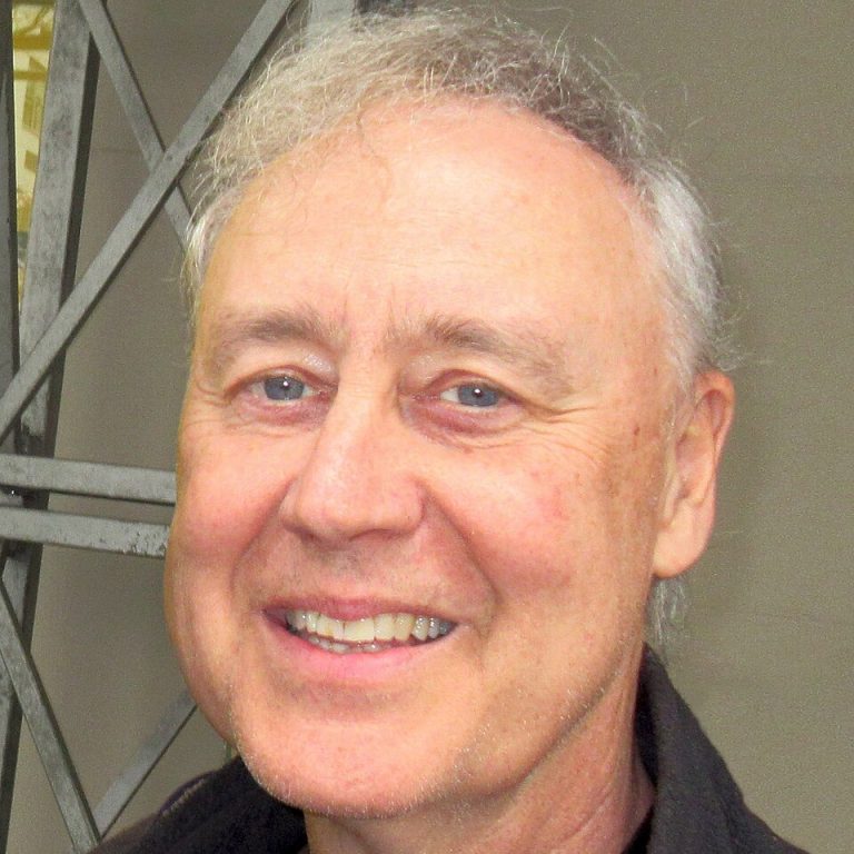 "Bruce Hornsby" by Greg2600, licensed under CC BY-SA 2.0, via Wikimedia Commons